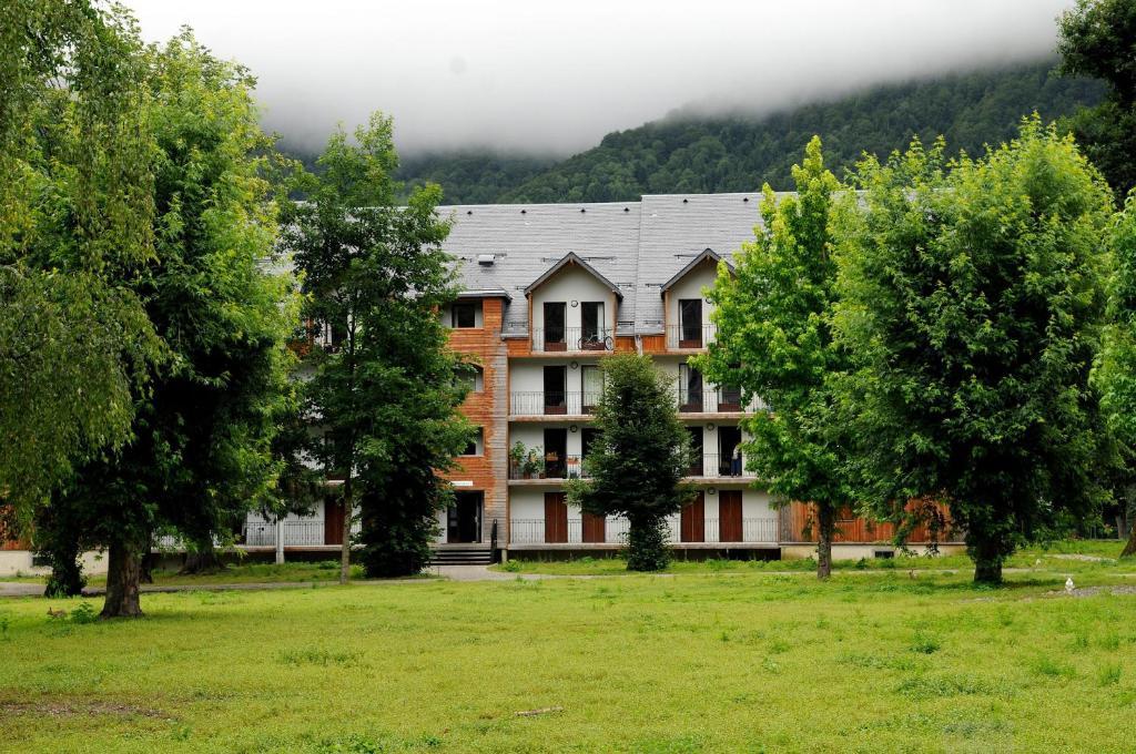 Residence Les Jardins De Ramel By Popinns Bagnères-de-Luchon Kamer foto